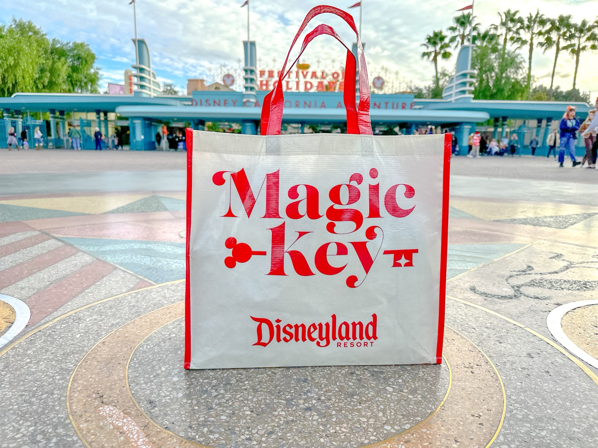 Magic Key Holiday Tote Now Available At Disney California Adventure Park