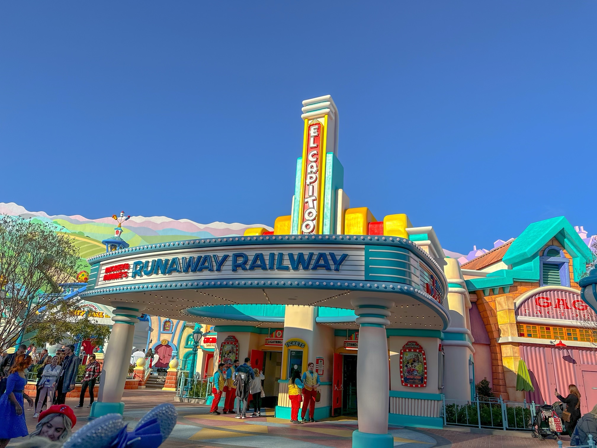 Mickey & Minnie’s Runaway Railway Officially Launches at Disneyland Resort